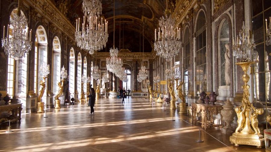 Half-Day Versailles Palace Tour by Train from Paris