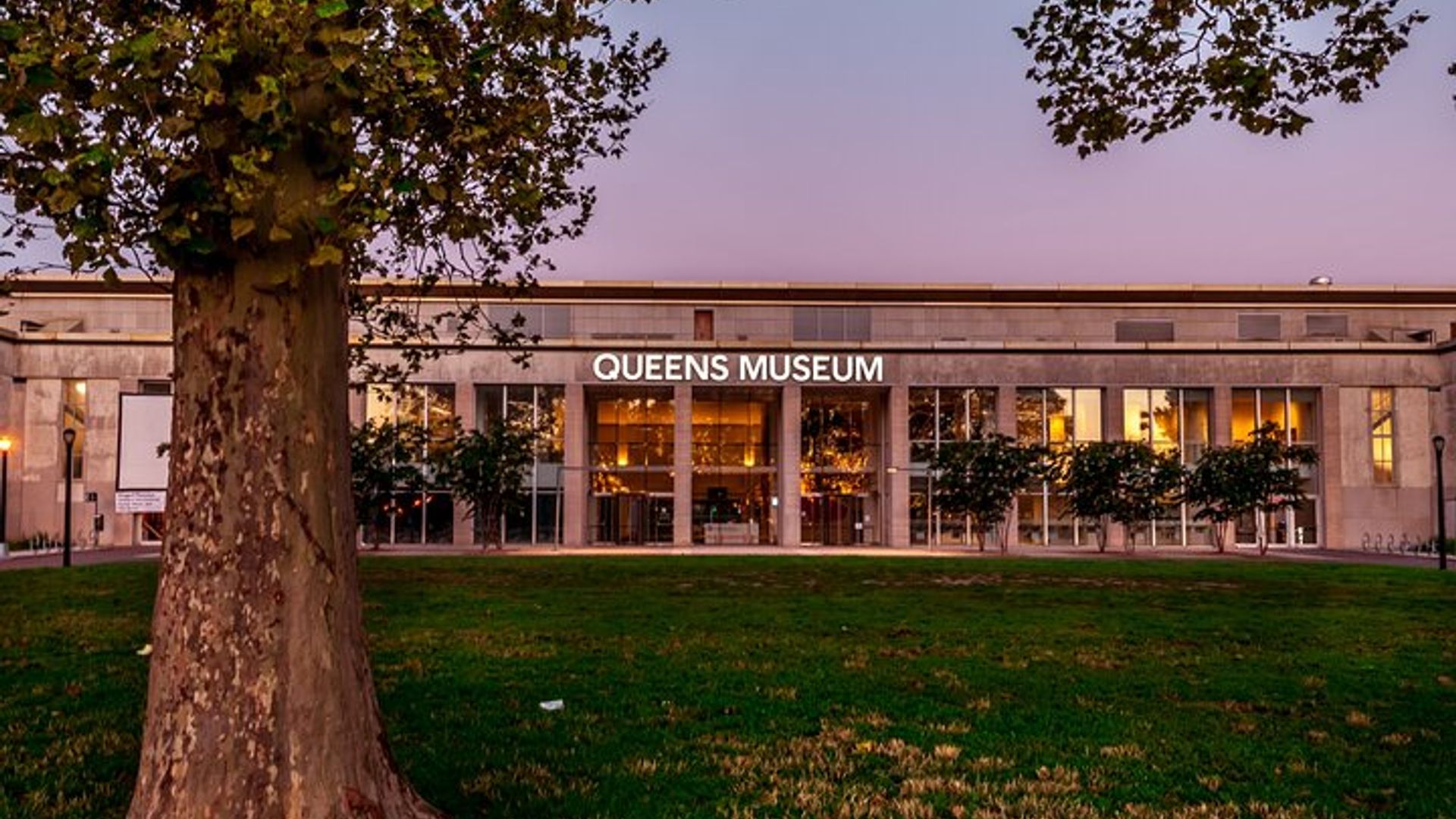 New York City World’s Fair Site Self-Guided Audio Tour