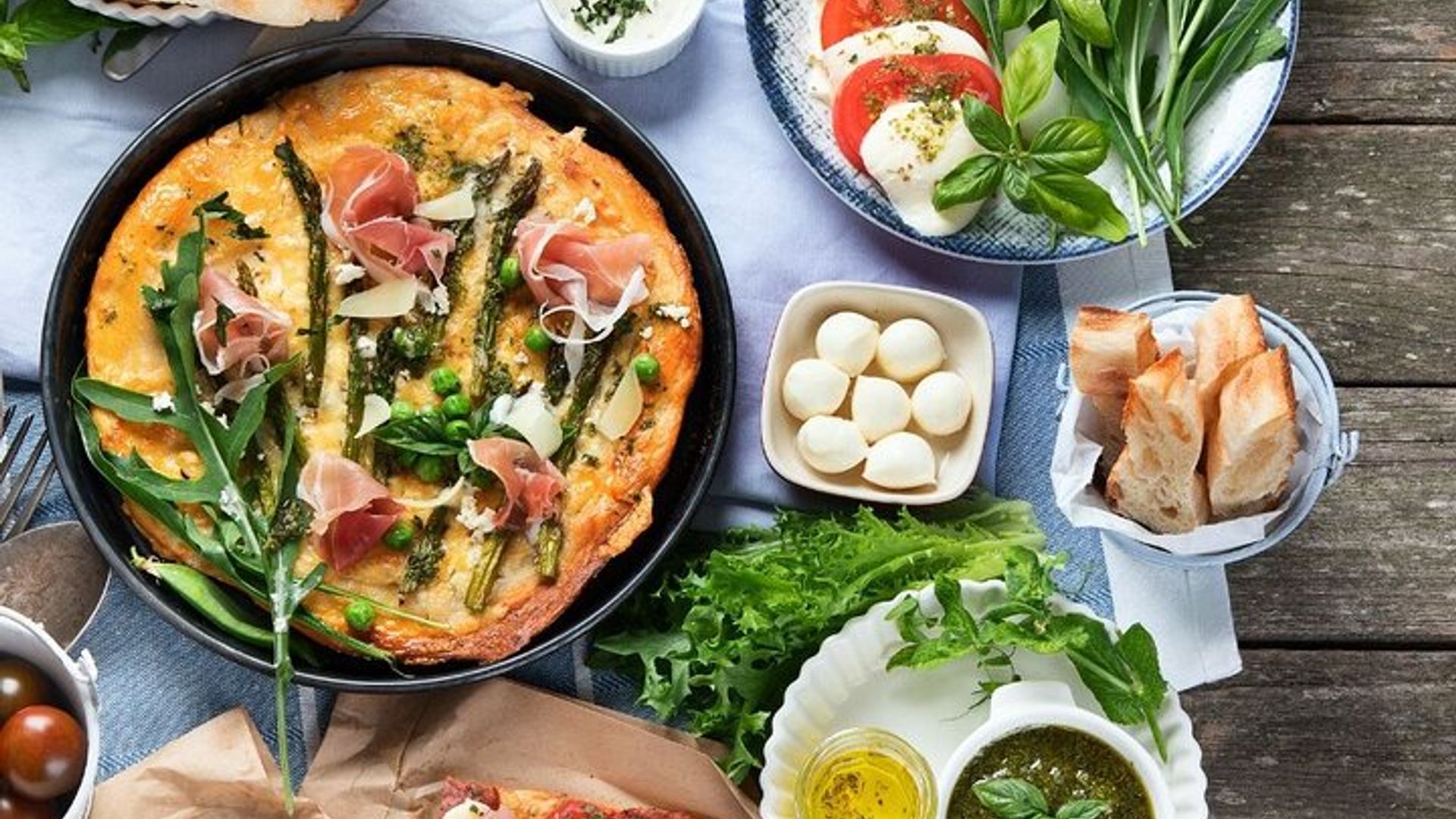 Florence Private Walking Tour with Food and Wine Tastings