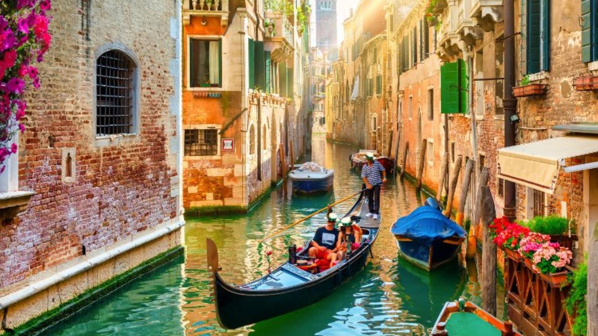 Venice Walking Tour Gondola Ride GERMAN ONLY