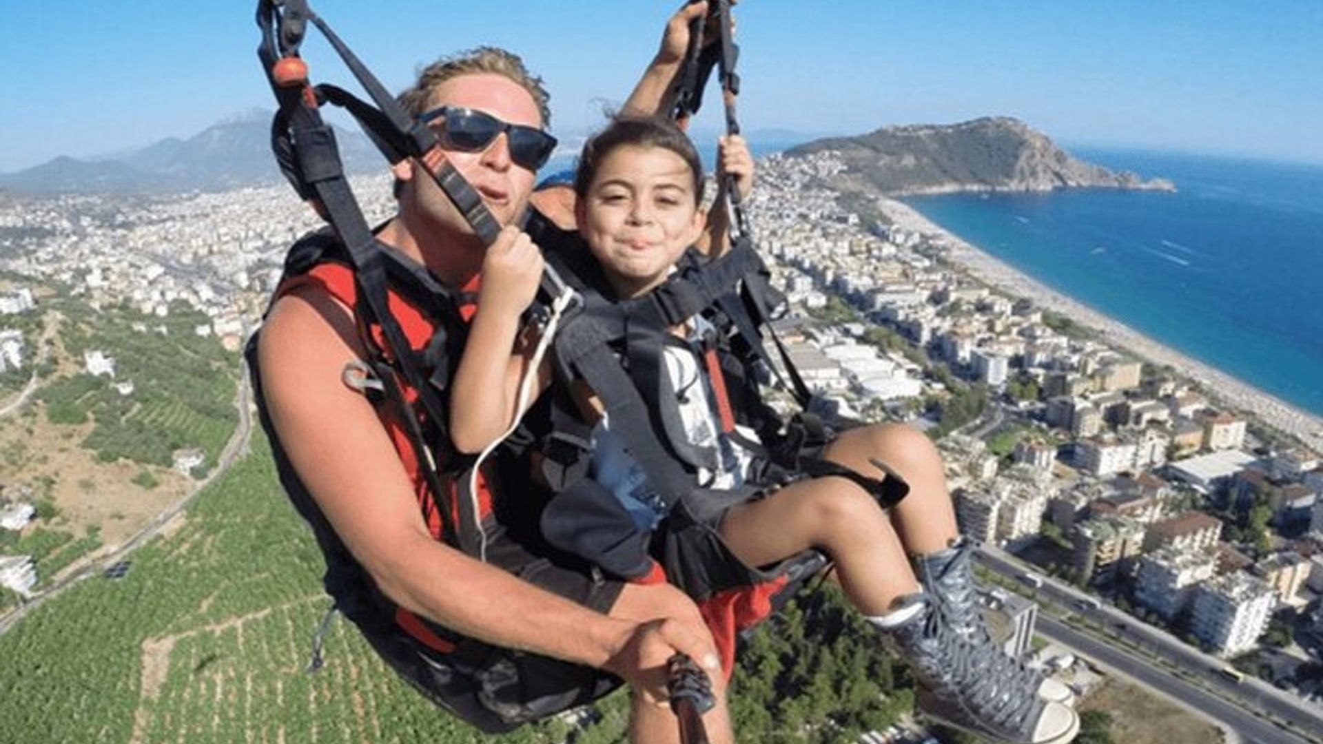 Belek : Paragliding 20 Min The Longest Way