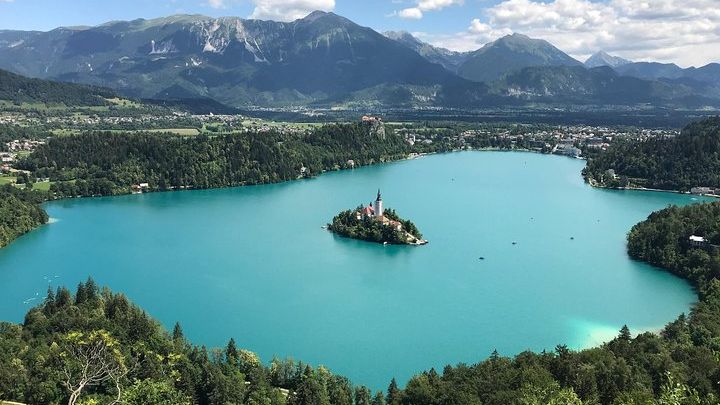 Slovenia Highlights: Lake Bled and Ljubljana Tour from Trieste