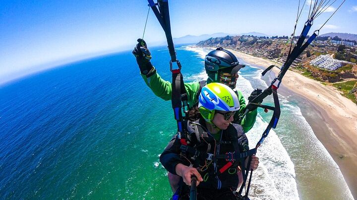 Valparaiso Private Tandem Paragliding Flight From Maitencillo