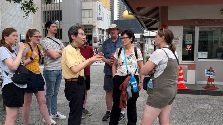Asakusa Big-Picture History Walking Tour with Headsets