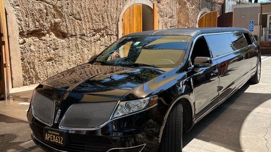 6-Hour Private Napa Wine Tour by MKT Stretch Limo Up to 8 Guests