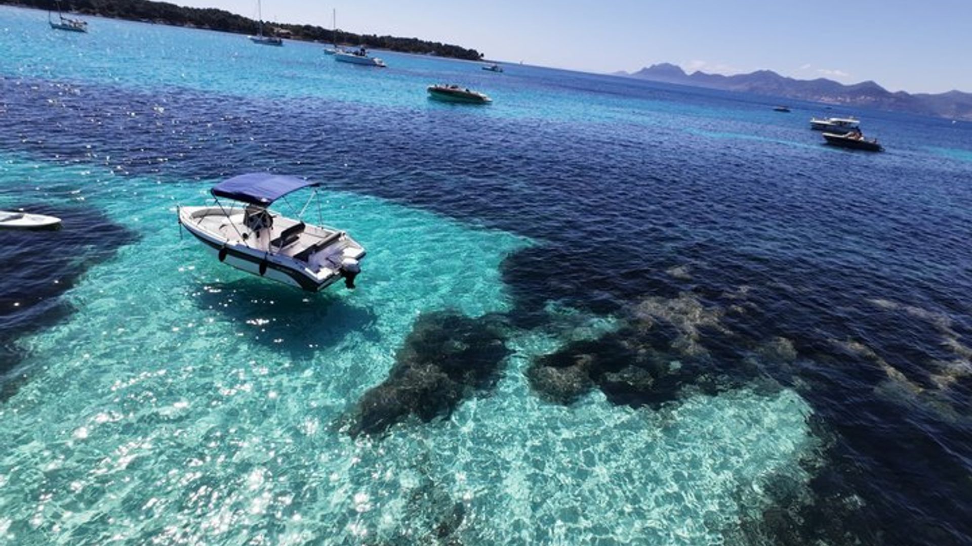viaje en barco sin licencia a las islas Lérins