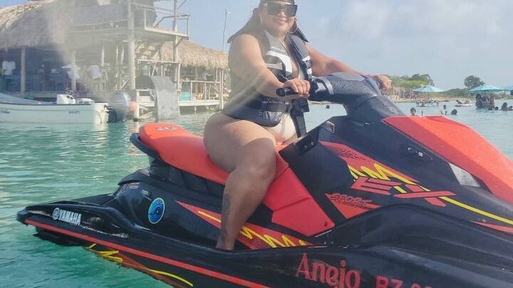 Jet Ski Rental at Secret Beach, San Pedro, Belize.