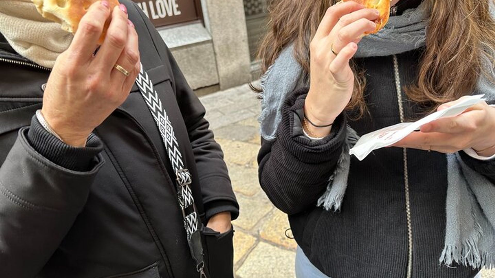 Tour gastronomico e visita turistica di Milano con una guida locale