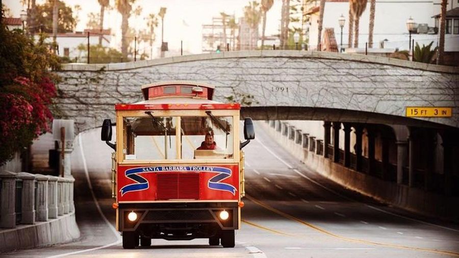 Small-Group 90-Minute Tour by Trolley, Santa Barbara