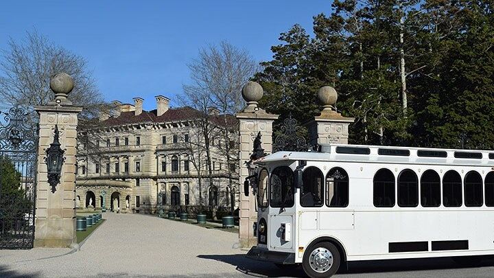 Newport Gilded Age Mansions Trolley Tour with Breakers Entry