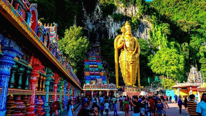 Kuala Lumpur Small-Group Batu Caves and Cultural Tour