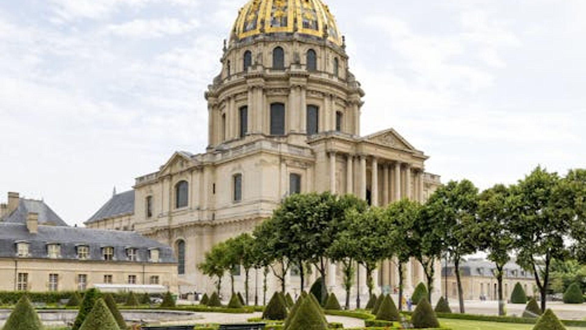 Army Museum Invalides and Napoleon Tomb tickets