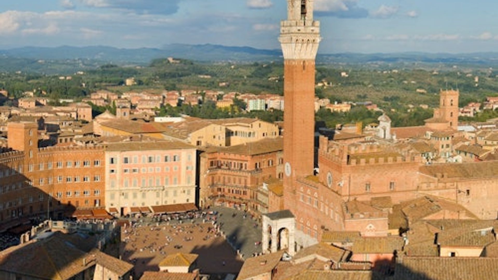 Siena: Guided Walking Tour + Siena Cathedral & Palazzo delle Papesse Entry