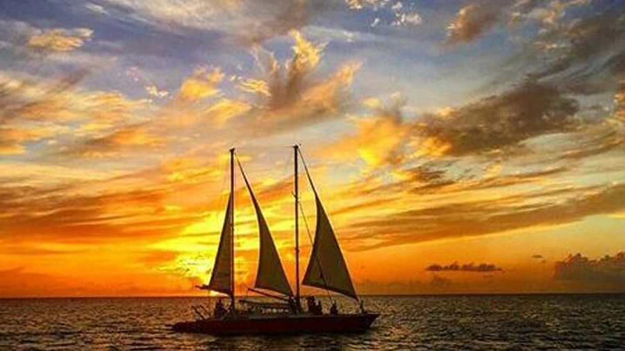 Bridgetown Sunset and Snorkel Cruise with Snacks and Drinks