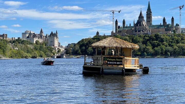 90-Minute Tiki Bar Cruise on the Ottawa River
