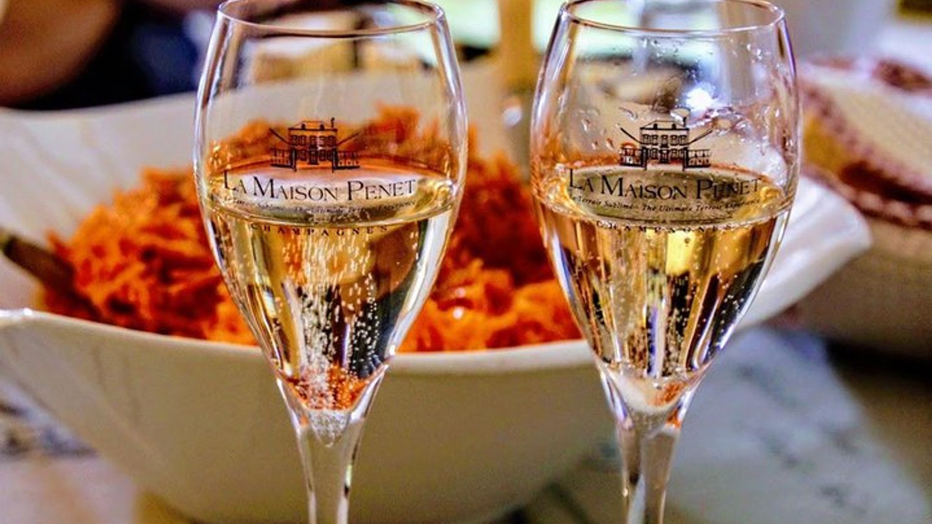 Excursion d'une journée au Champagne au départ de Paris avec 8 dégustations et déjeuner