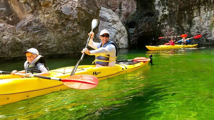 Emerald Cave Half-Day Nature Kayaking Tour From Las Vegas