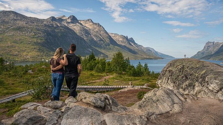 Tromso: Arctic Roadtrip to Kvaloya Island With Picnic, Photos