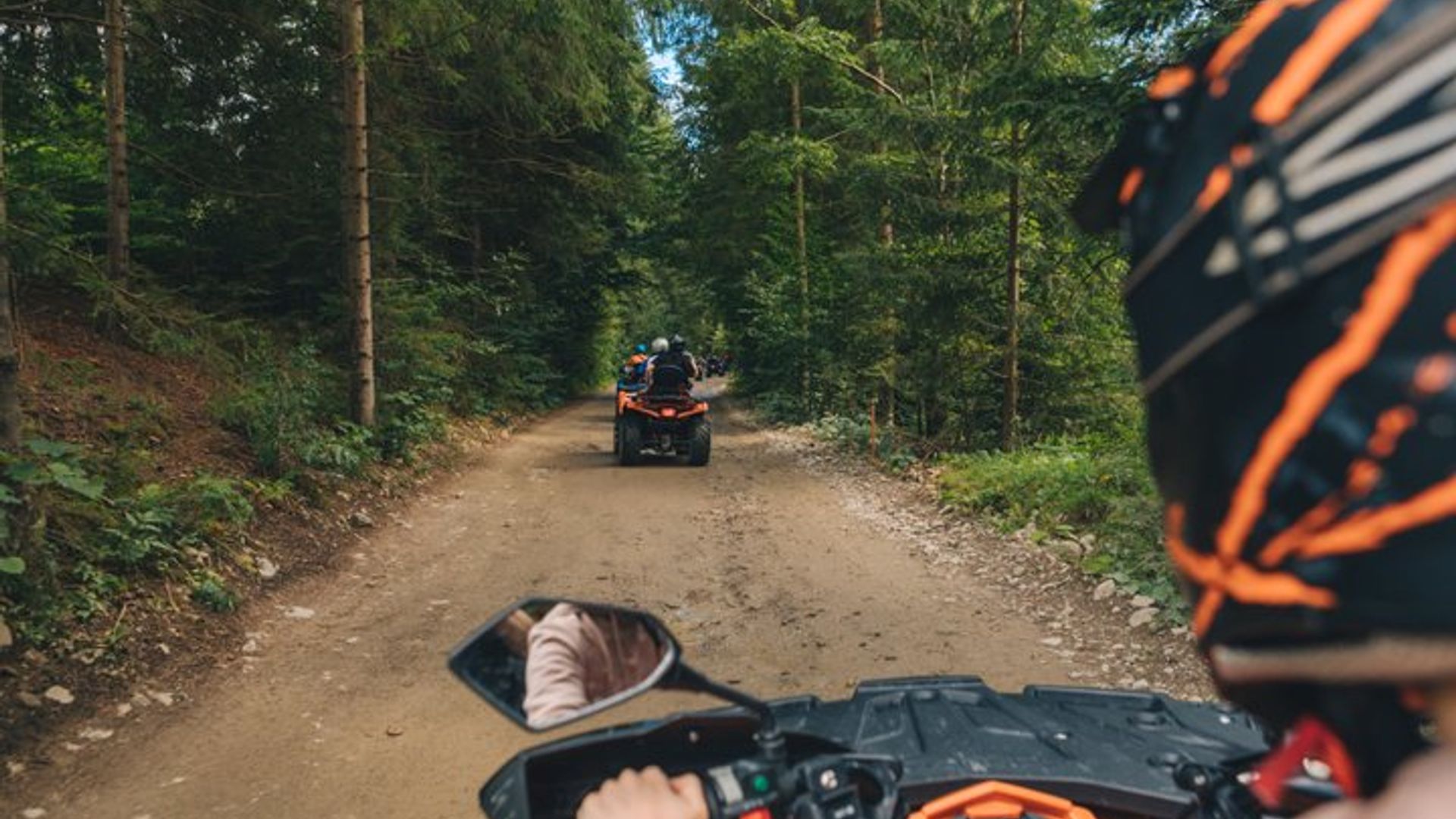 Tatra Quad Bike y Tour Privado de Baños Termales desde Cracovia