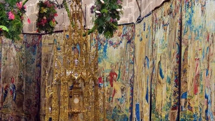 Toledo private walking tour