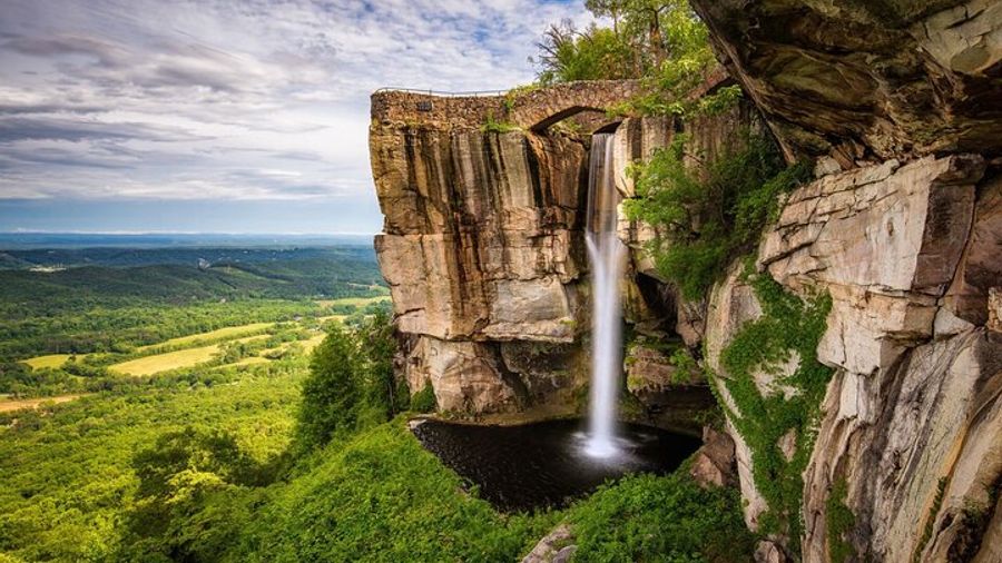 Chattanooga Private Helicopter Tour over Lookout Mountain