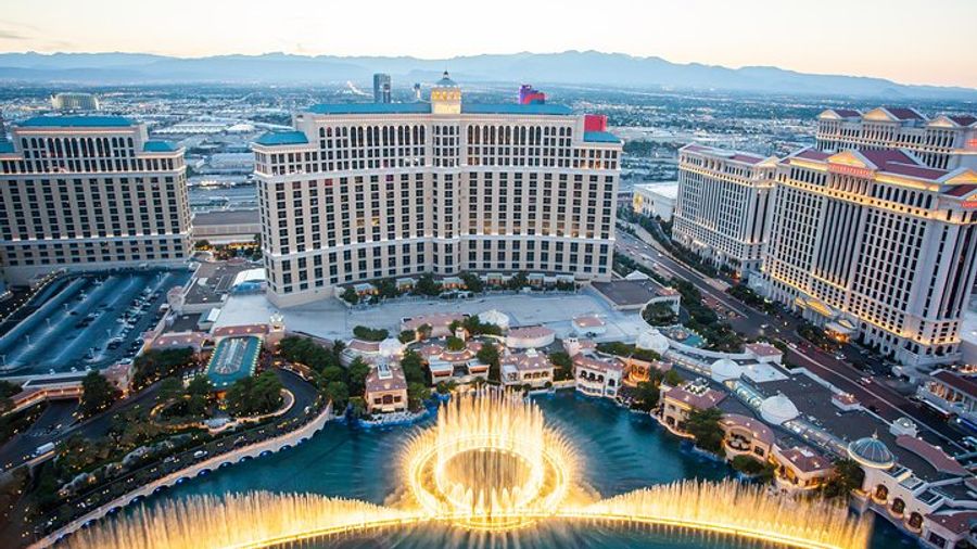 Las Vegas: Paris Hotel Eiffel Tower Viewing Deck Admission