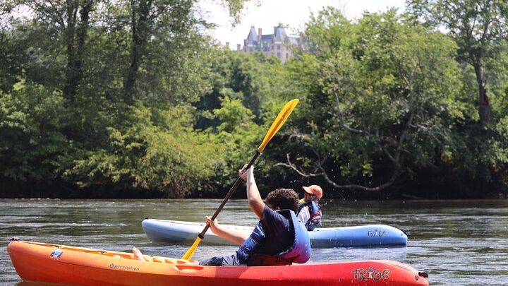 Asheville Beautiful Self Guided Kayaking by the Biltmore