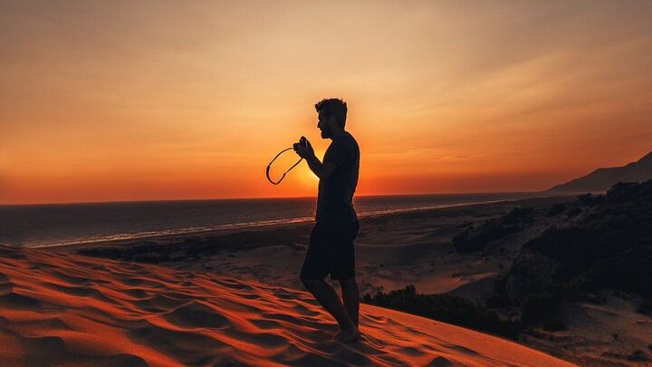 Dubai Red Desert Safari on Private 4x4, Sand Boarding, Camel 4hrs