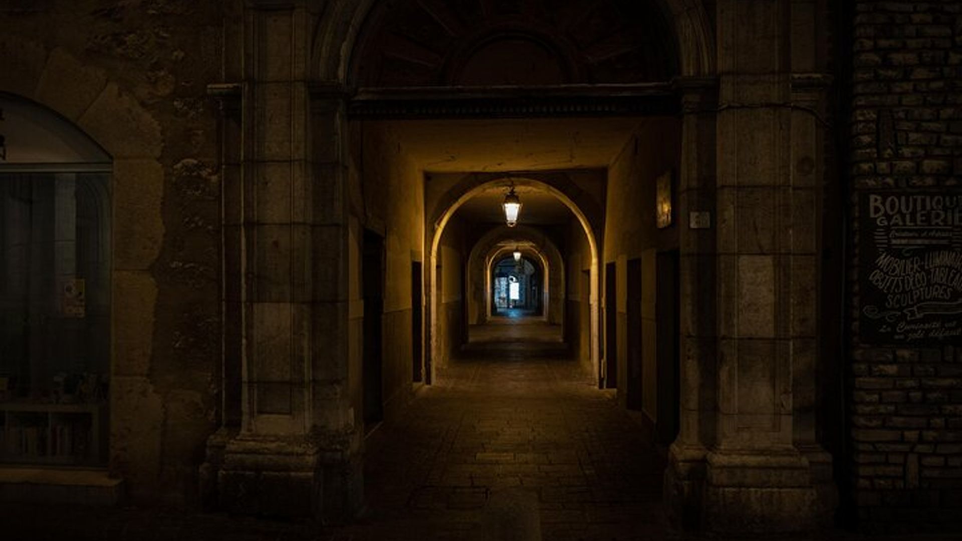 Visite Guidée nocturne de Chambéry – Cité des Ducs de Savoie