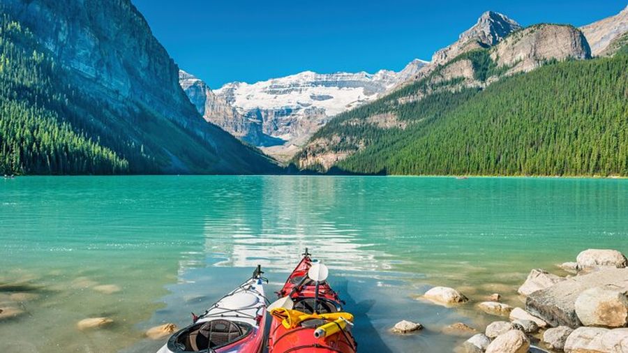 Banff: Lake Louise and Moraine Lake Shuttle with Hotel Pickup