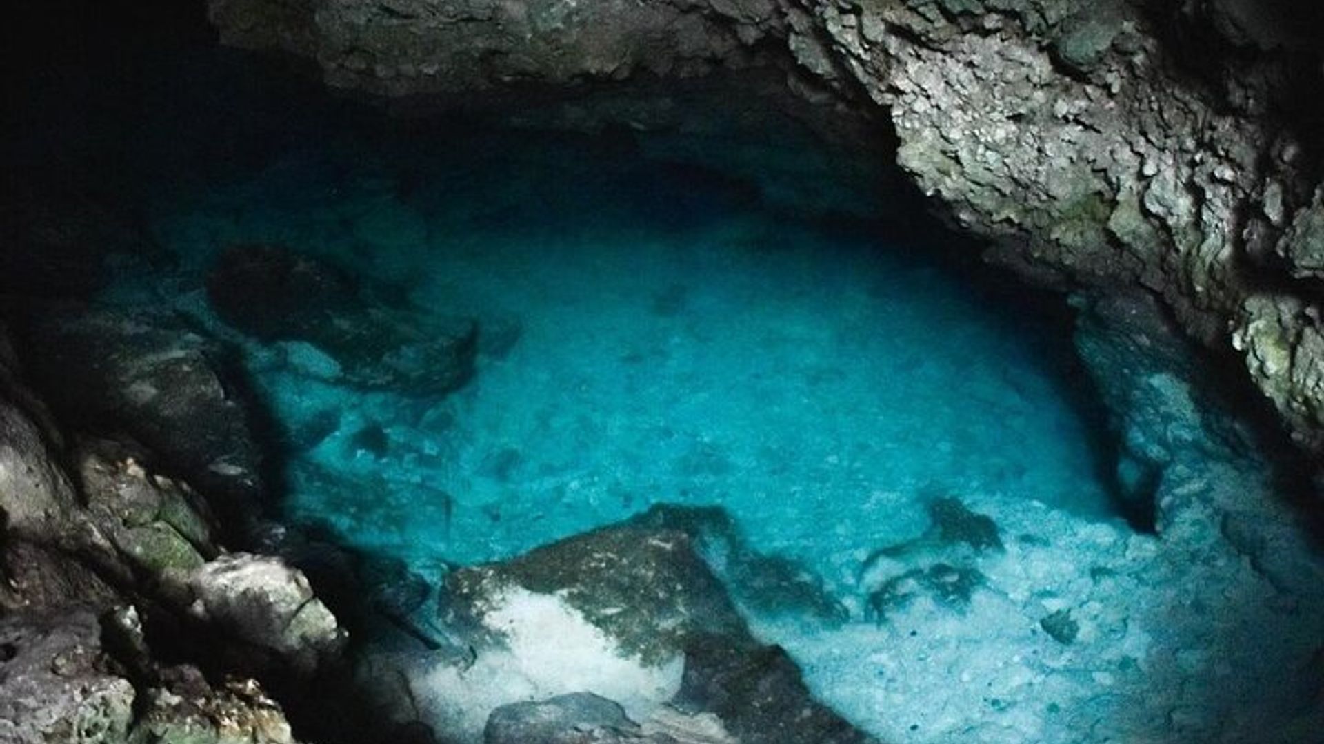 Spice Tour, Stone Town, Secret Garden, Kuza Cave, Paje Beach,The Rock Restaurant