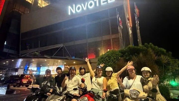 Nha Trang Local Food Tasting & Sightseeing Tour By Scooter