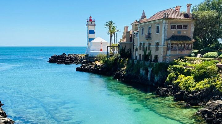 Sintra, Pena Palace, Regaleira & Cascais Day Trip From Lisbon