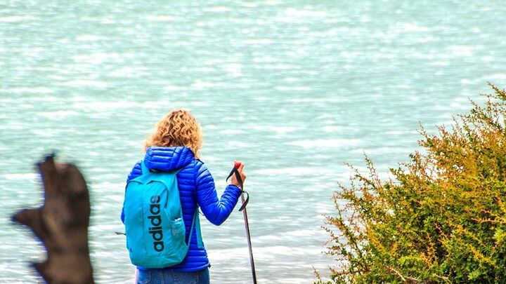 Laguna Esmeralda Hiking Tour with Snack from Ushuaia