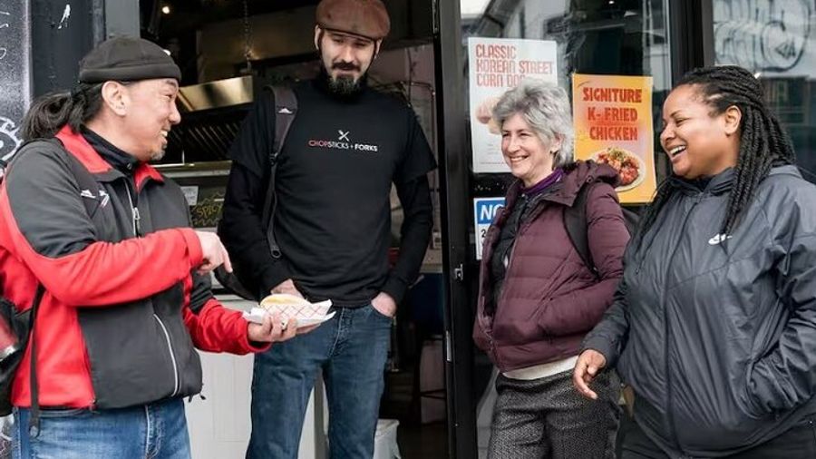Toronto Kensington Market Small-Group Food Tour
