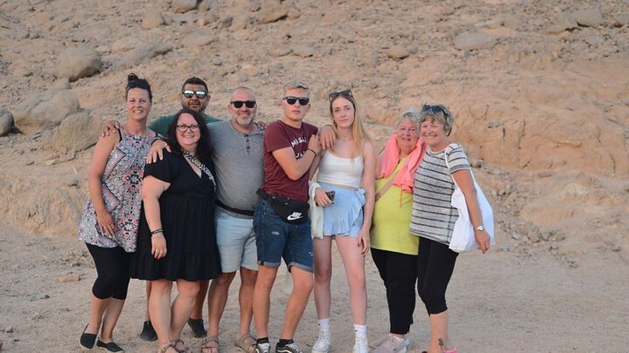 Hurghada: Safari 4x4 Jeep, Camel Ride, Dinner & Star Watching