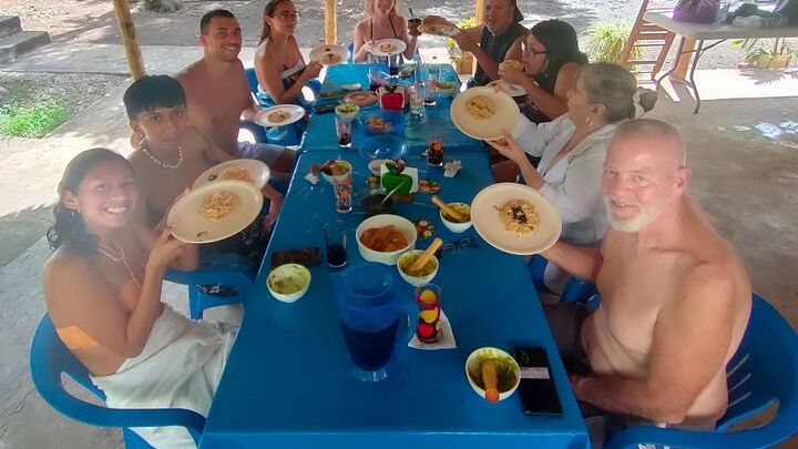 Chichen Itza, Private Cenote/Food Experience & the magic Izamal