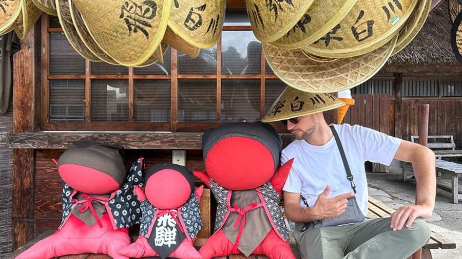 Shirakawa-go Village: Morning Tour From Kanazawa