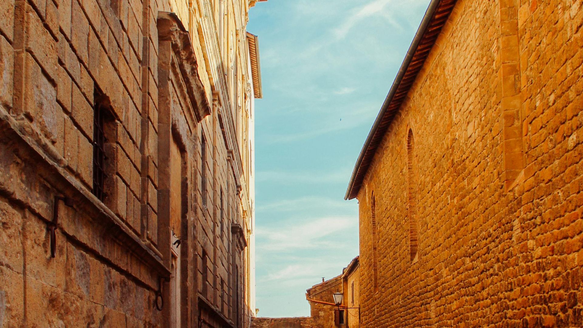 Val d'Orcia Masterpiece: E-Bike, Brunello & UNESCO Views