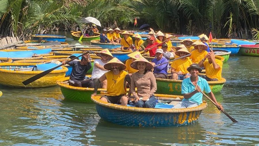 Hoi An Eco Cooking Class with Basket Boat Tour