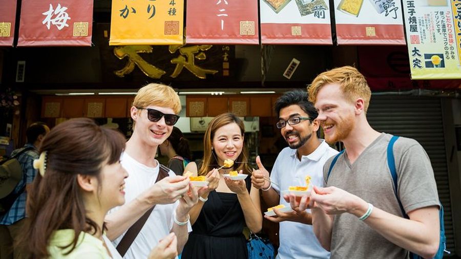 Tokyo Tsukiji Fish Market Tour with Sushi & Wagyu Beef