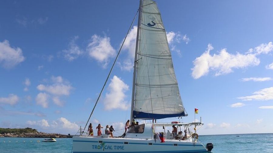 Best Sailing Catamaran, Beach and Snorkel - Cruise Ship Friendly