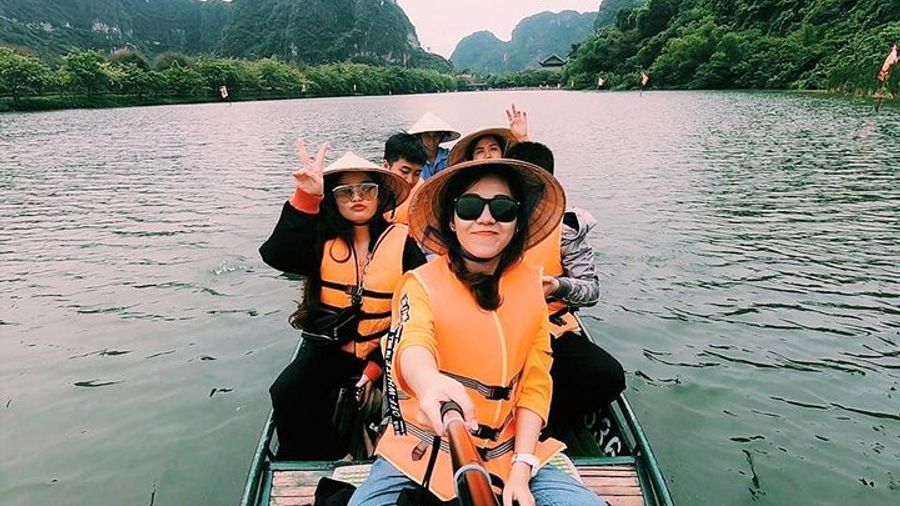 Hoa Lu, Tam Coc, Mua Cave Small-Group Full-Day Tour From Hanoi