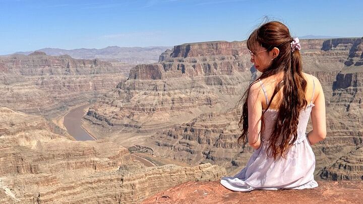 Las Vegas: Grand Canyon West, Skywalk, Hoover Dam Small-Group Tour