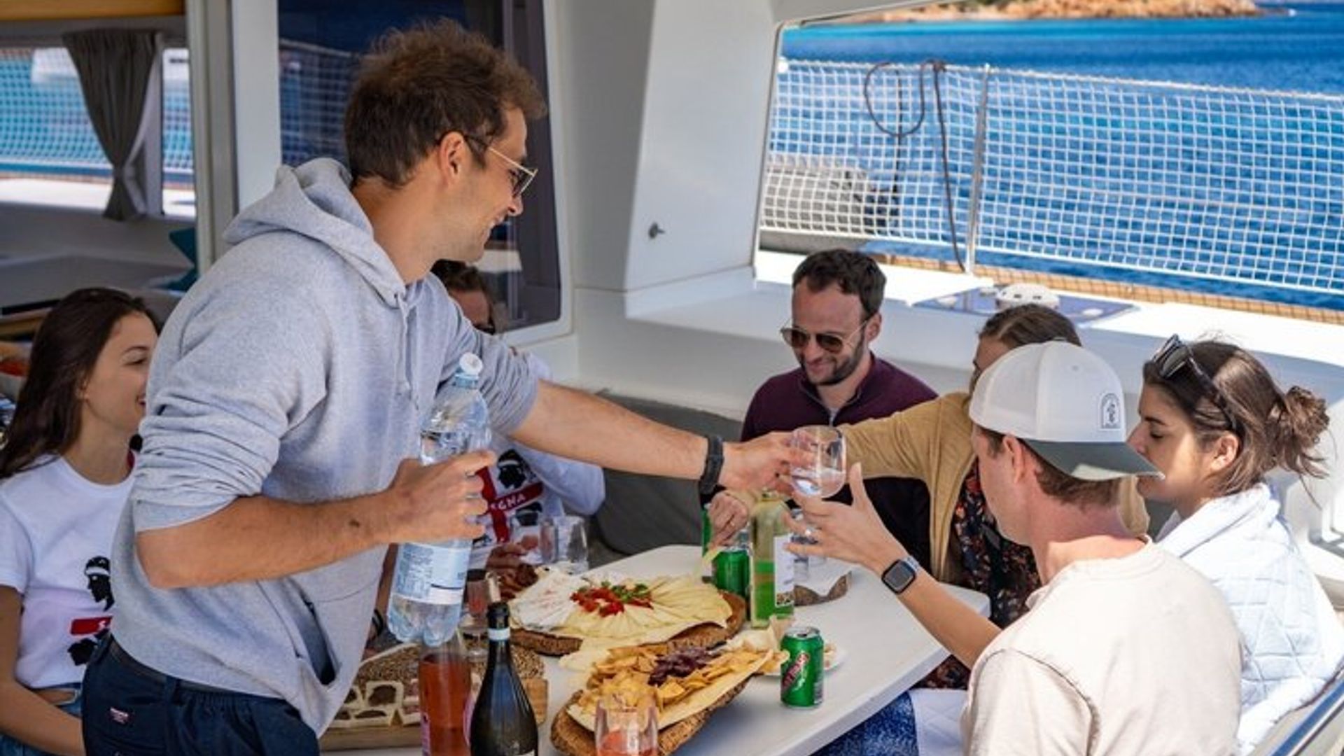 Une journée complète en catamaran Maddalena, avec déjeuner