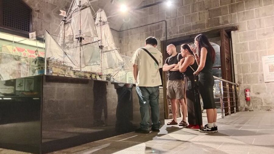 Manila Introduction to Philippine History Small Group Tour