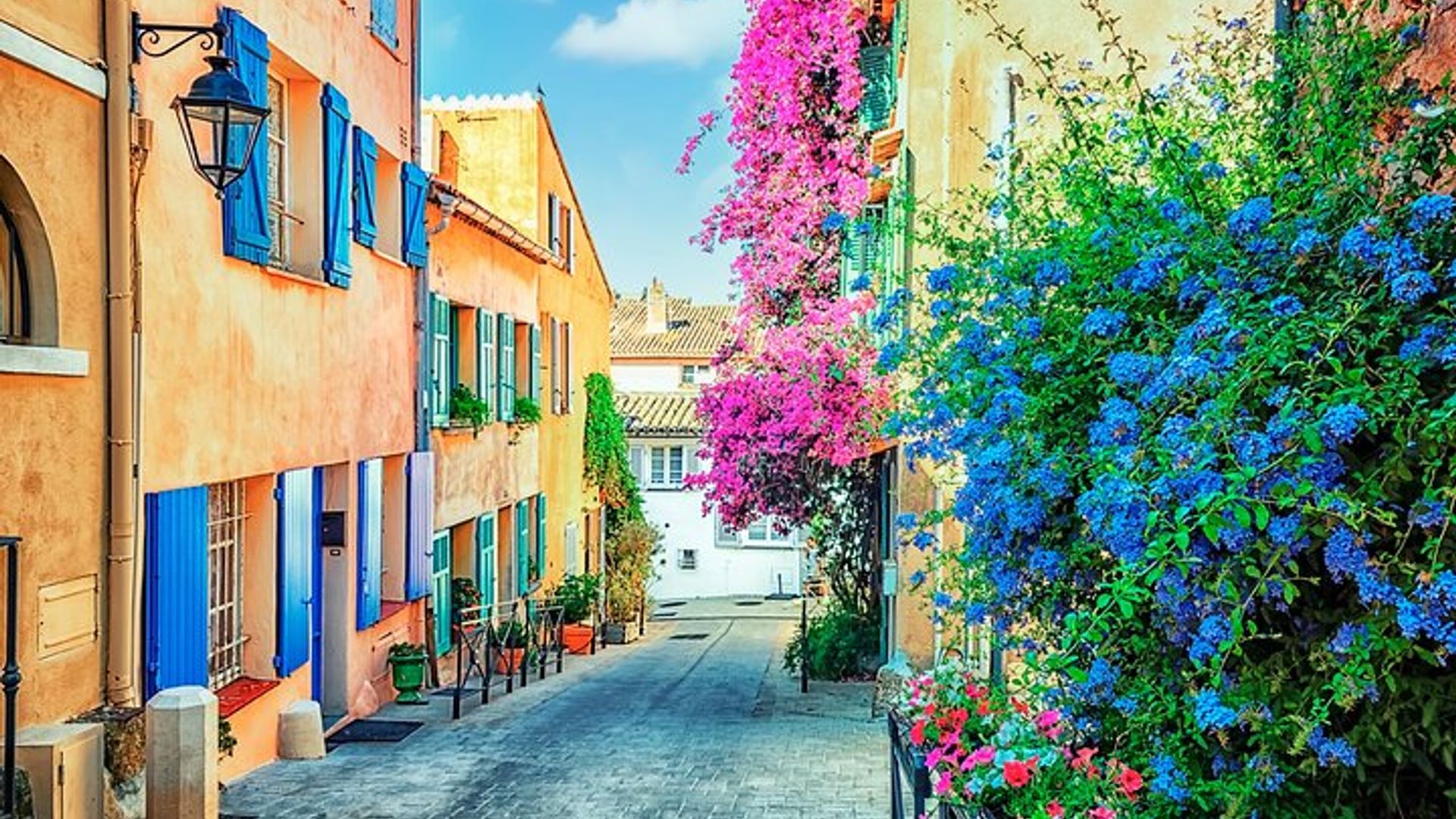 Private direct transfer from Nice to Saint Tropez