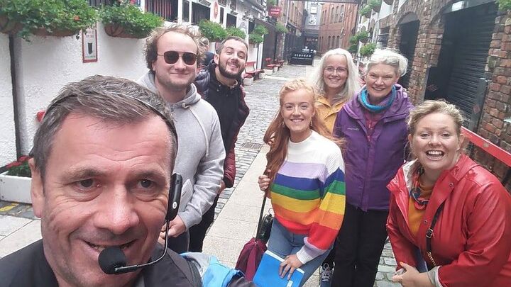 Belfast Small-Group History Walking Tour