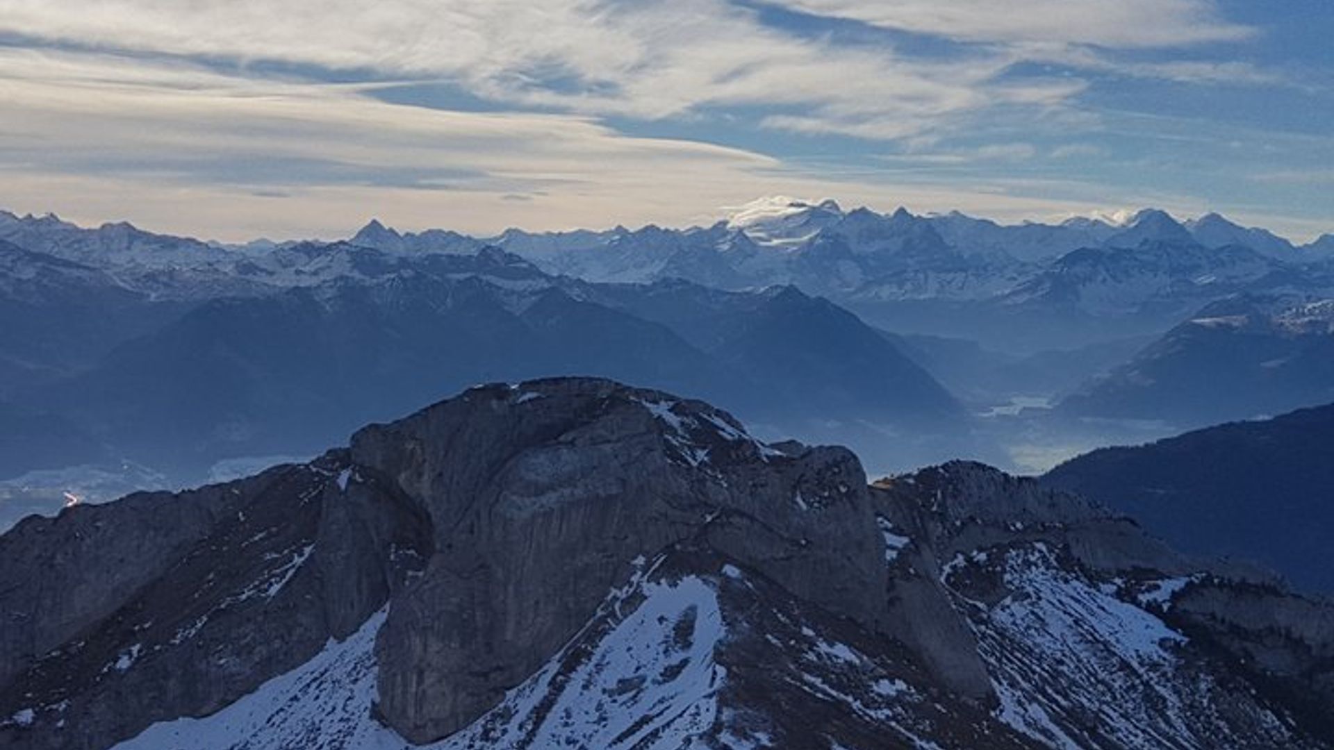 Pilatus-Seilbahntour und 1-stündige Seekreuzfahrt ab Basel (Winterausgabe)