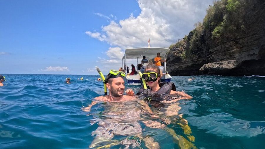 One Day Nusa Penida Island West Private Tour with Snorkeling
